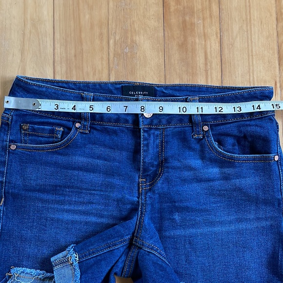 Mid Rise 26 Jean Shorts 5” - Picture 5 of 7